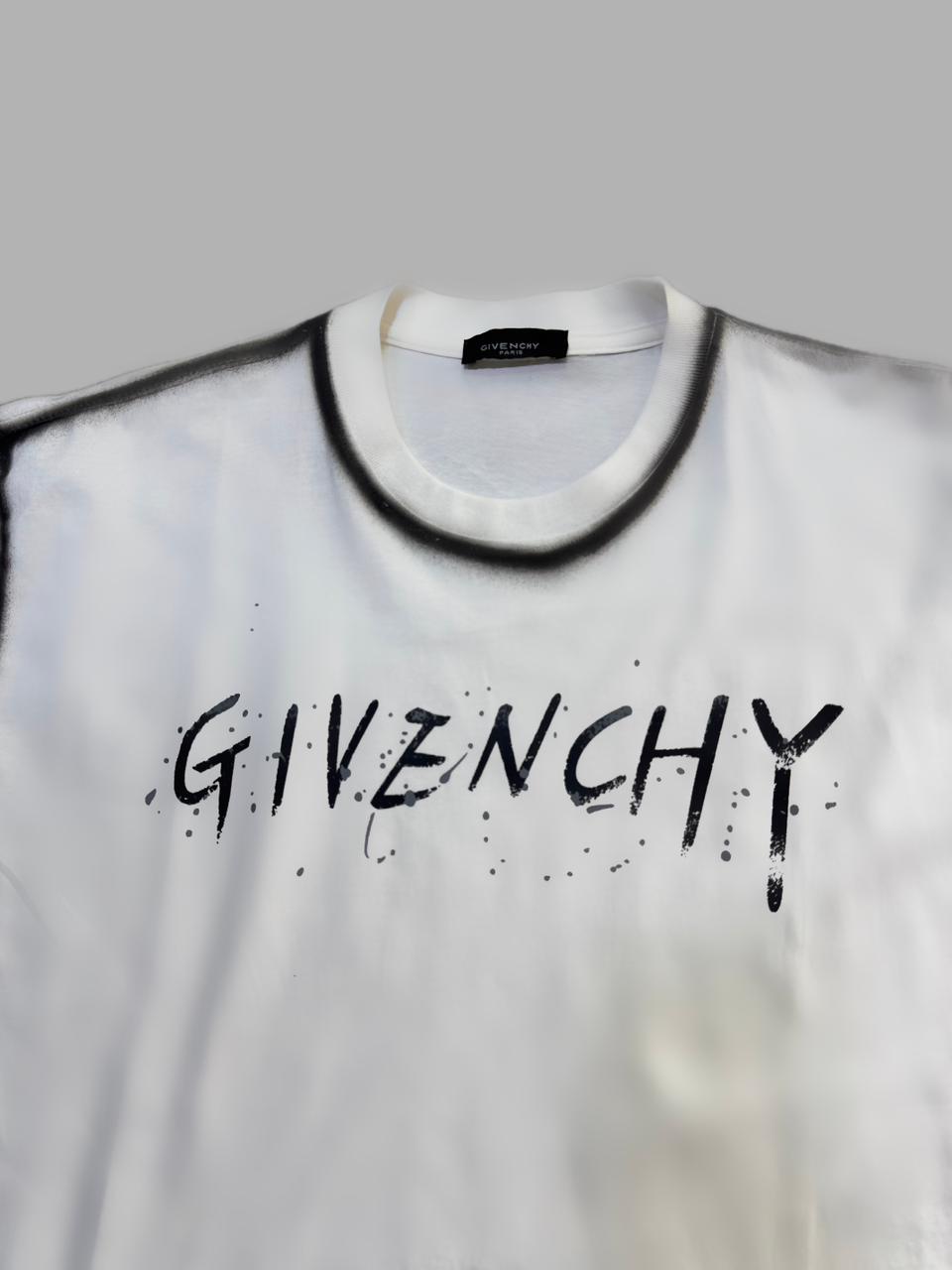 GIVENCHY 015
