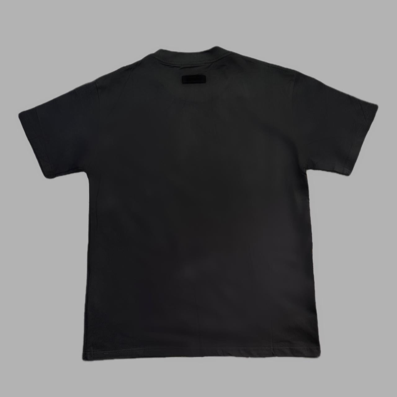 ESSENTIALS MÉDIUM