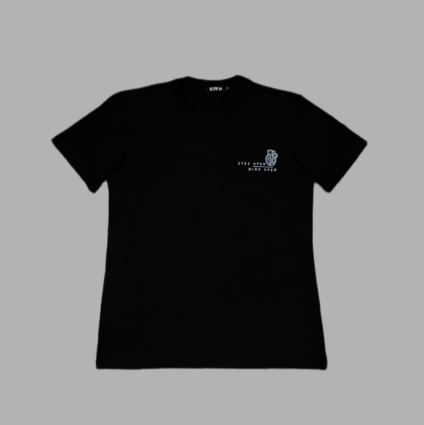 BLOW-UP N012