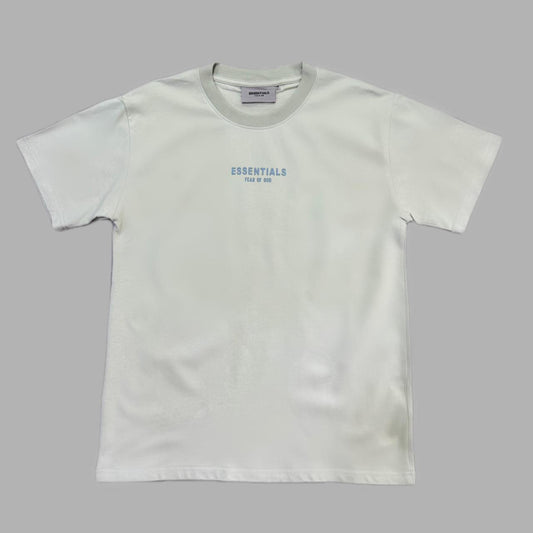 ESSENTIALS MÉDIUM