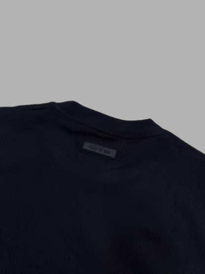 ESSENTIALS MÉDIUM